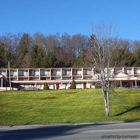 Greenes Motel Boone Exterior photo